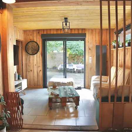 בית נופש Maison Bois 6pers ביסקארוס