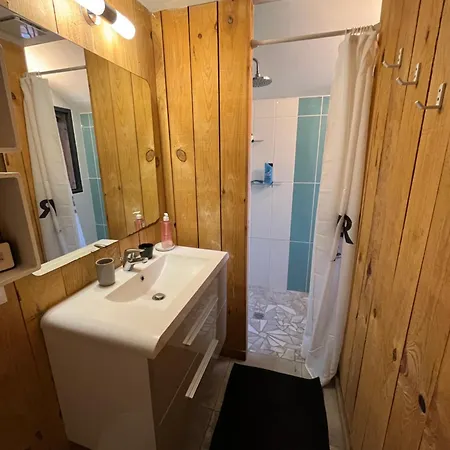 Maison Bois 6pers * ביסקארוס